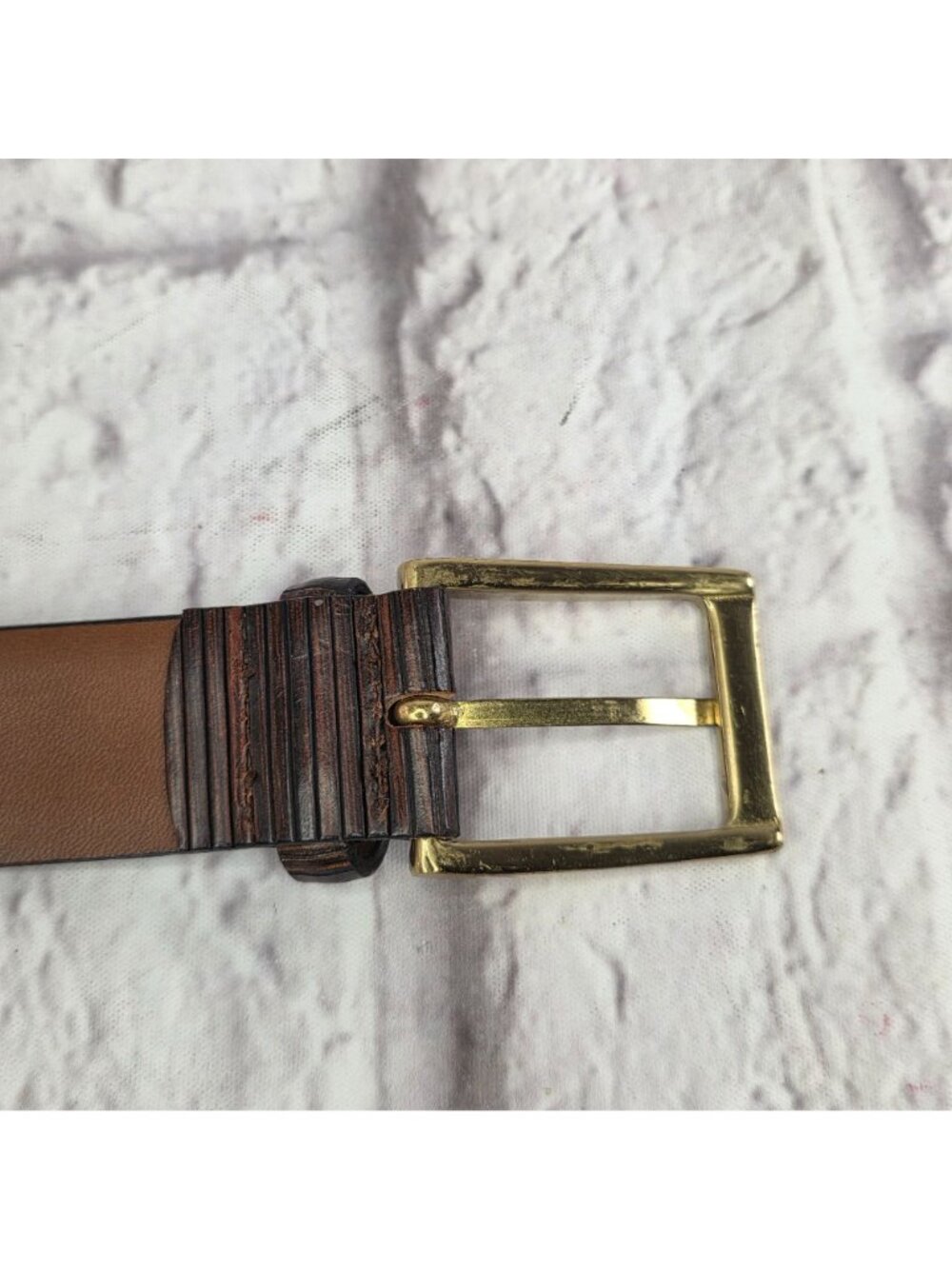 Trafalgar Leather Belt Men Size 32 Brown Gold Buckle Ribbed Texture Made In USA - Picture 6 of 10